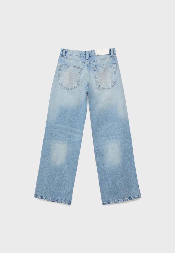Jeans mit niedriger Leibhöhe und Wide Leg mit Stern-Detail