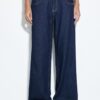 Jeans mit niedriger Leibhöhe und zwei Knöpfen