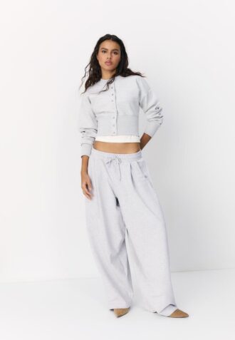 Jogginghose mit Abnähern