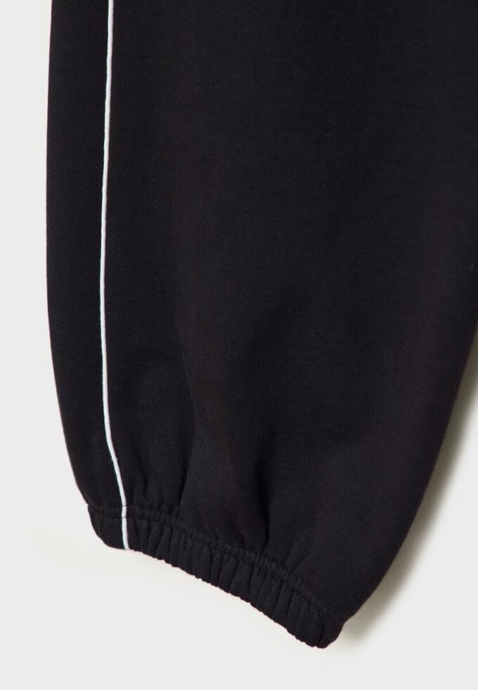 Jogginghose mit Paspel