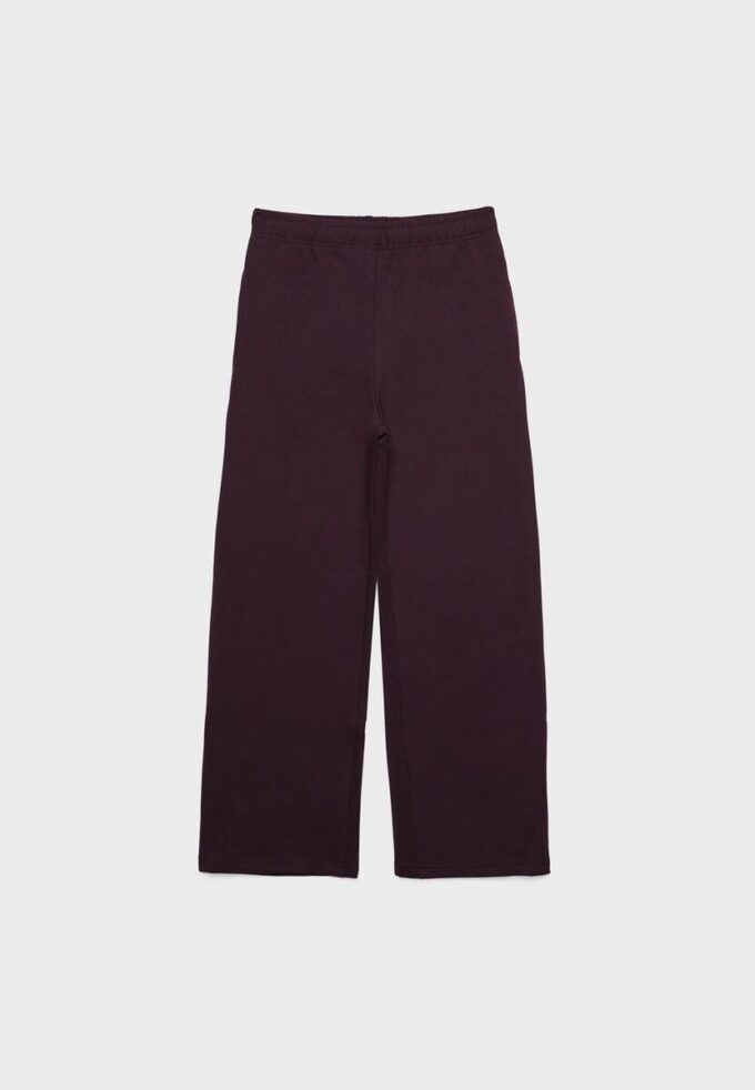 Jogginghose mit weitem Bein