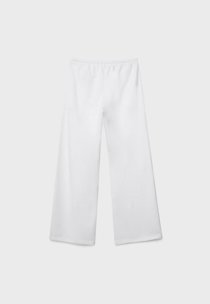 Jogginghose mit weitem Bein