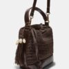 Kombinierte Bucket Bag aus Häkelstoff Kombinierte Bucket Bag aus Häkelstoff