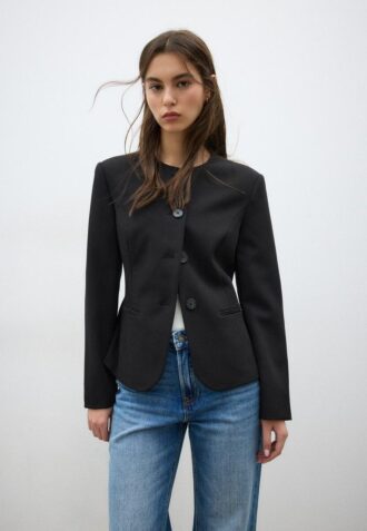 Kragenloser Blazer Kragenloser Blazer