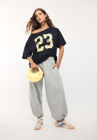 Kurzarm-T-Shirt 23 Kurzarm-T-Shirt 23