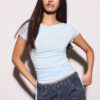 Kurzarm-T-Shirt mit seitlichen Raffungen Kurzarm-T-Shirt mit seitlichen Raffungen