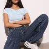 Kurzarm-T-Shirt mit seitlichen Raffungen Kurzarm-T-Shirt mit seitlichen Raffungen