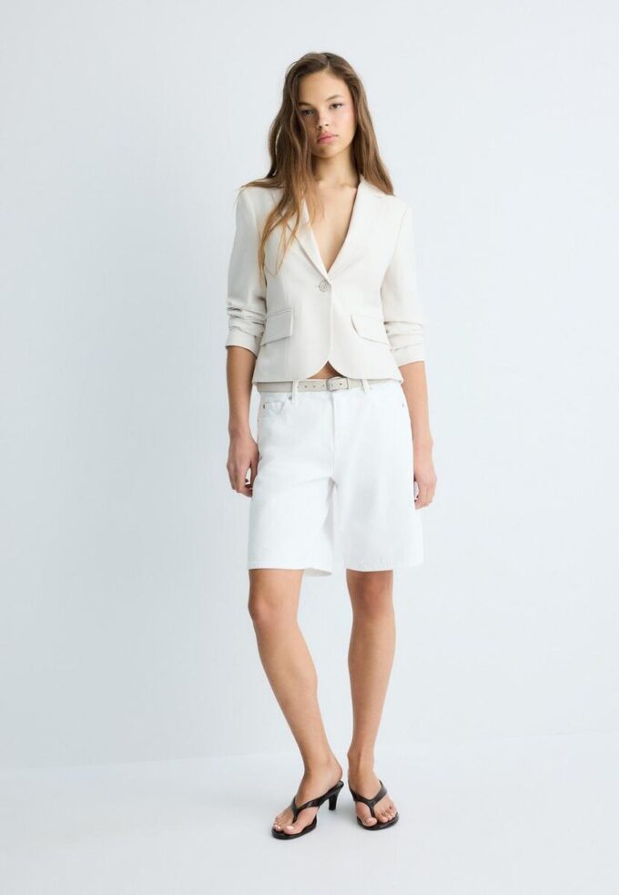 Kurzer Blazer
