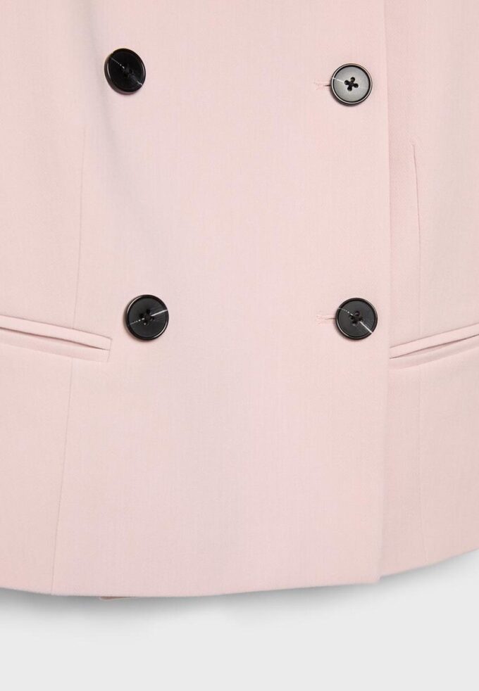 Kurzer Blazer mit Rundhalsausschnitt Kurzer Blazer mit Rundhalsausschnitt