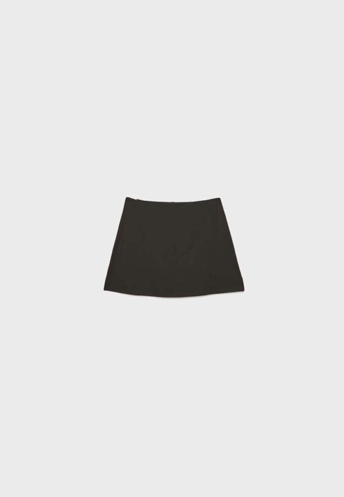 Kurzer Skort