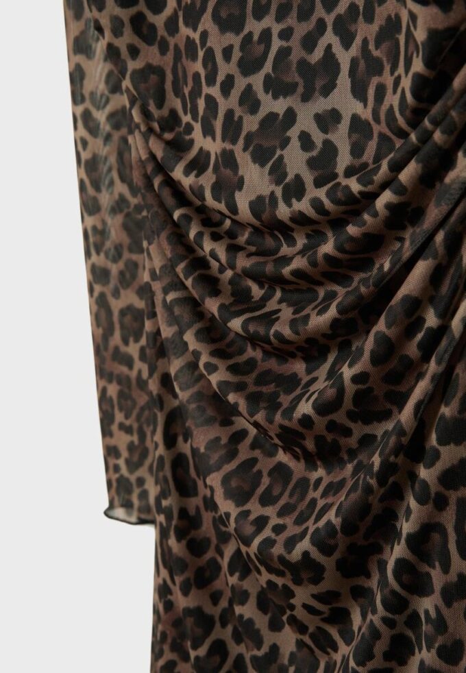Kurzes bedrucktes Tüllkleid