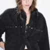 Kurzes Denim-Overshirt mit Nieten