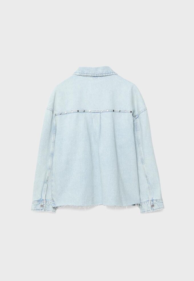 Kurzes Denim-Overshirt mit Nieten