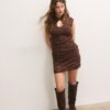 Kurzes Kleid im Qipao-Stil