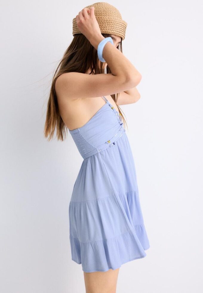 Kurzes Perlenkleid