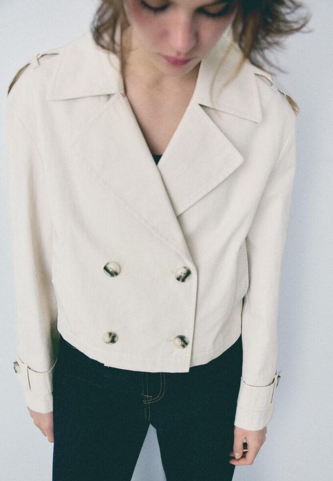 Kurzes Zweireihiger Trenchcoat