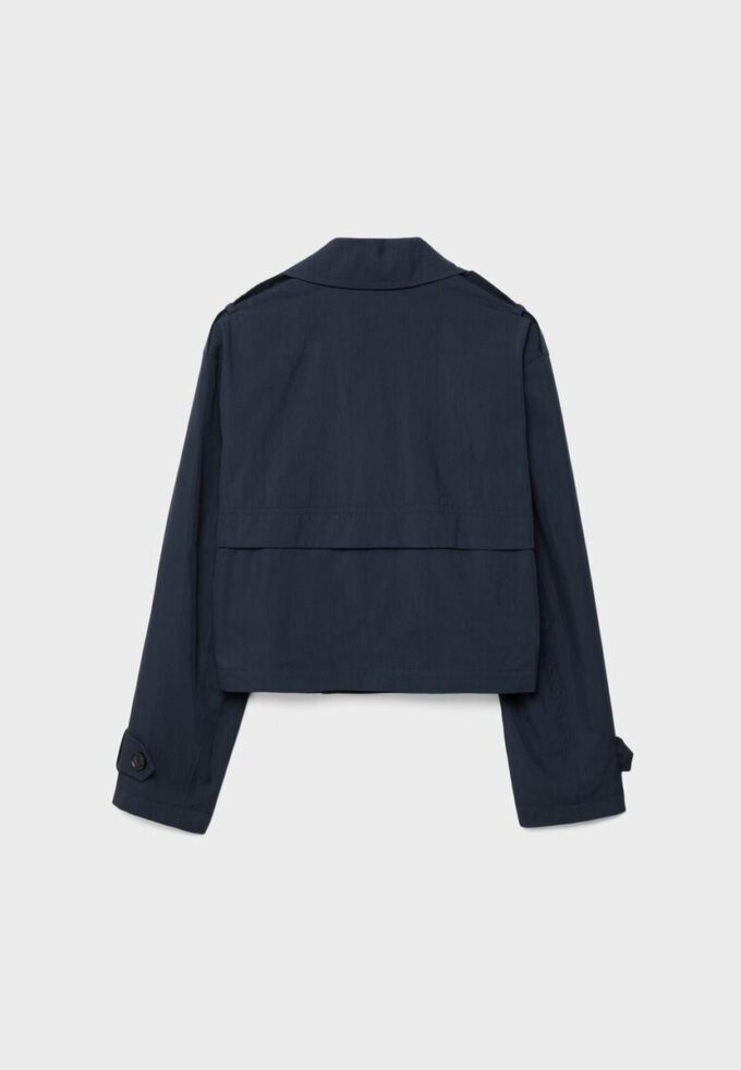 Kurzes Zweireihiger Trenchcoat Kurzes Zweireihiger Trenchcoat