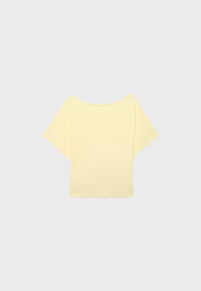 Kurzärmeliges T-Shirt mit U-Boot-Ausschnitt Kurzärmeliges T-Shirt mit U-Boot-Ausschnitt