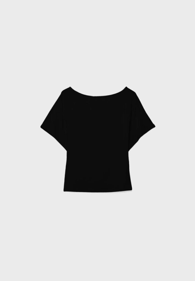 Kurzärmeliges T-Shirt mit U-Boot-Ausschnitt Kurzärmeliges T-Shirt mit U-Boot-Ausschnitt