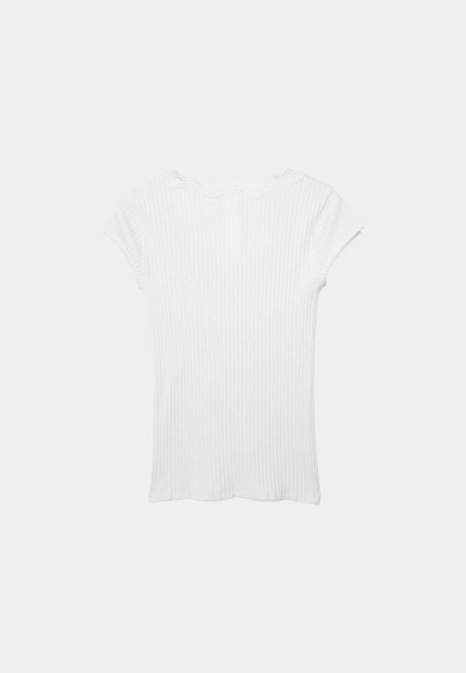 Kurzärmeliges T-Shirt mit V-Ausschnitt und Spitze