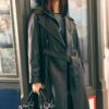 Langer Trenchcoat aus Kunstleder Langer Trenchcoat aus Kunstleder