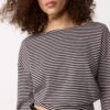 Langärmliges T-Shirt mit U-Boot-Ausschnitt und gestreifter Schärpe Langärmliges T-Shirt mit U-Boot-Ausschnitt und gestreifter Schärpe