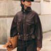 Lederjacke mit Taschen und verstellbarer Taille Lederjacke mit Taschen und verstellbarer Taille