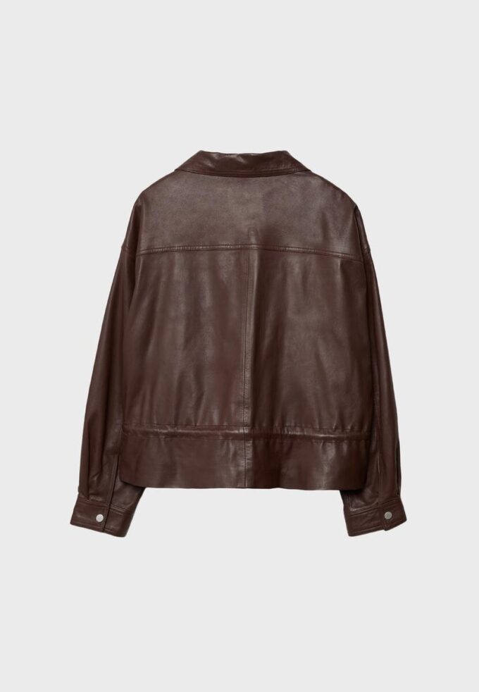 Lederjacke mit Taschen und verstellbarer Taille Lederjacke mit Taschen und verstellbarer Taille