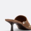 Ledersandaletten mit Kitten-Heel