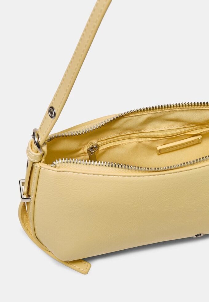 Längliche Schultertasche mit Ösen