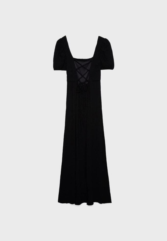 Lockeres Maxikleid mit gekreuztem Rücken