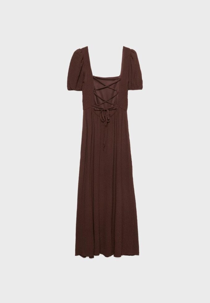 Lockeres Maxikleid mit gekreuztem Rücken