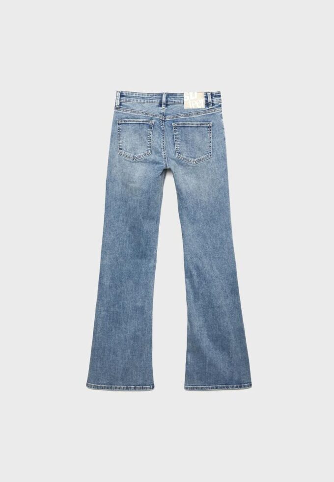 Low-Rise-Jeans mit Schlag
