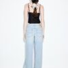 Low-Rise-Jeans mit zwei Knöpfen Low-Rise-Jeans mit zwei Knöpfen