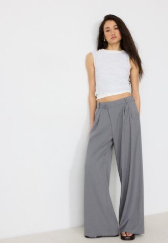 Lässige, gestreifte elegante Hose mit gekreuztem Bund