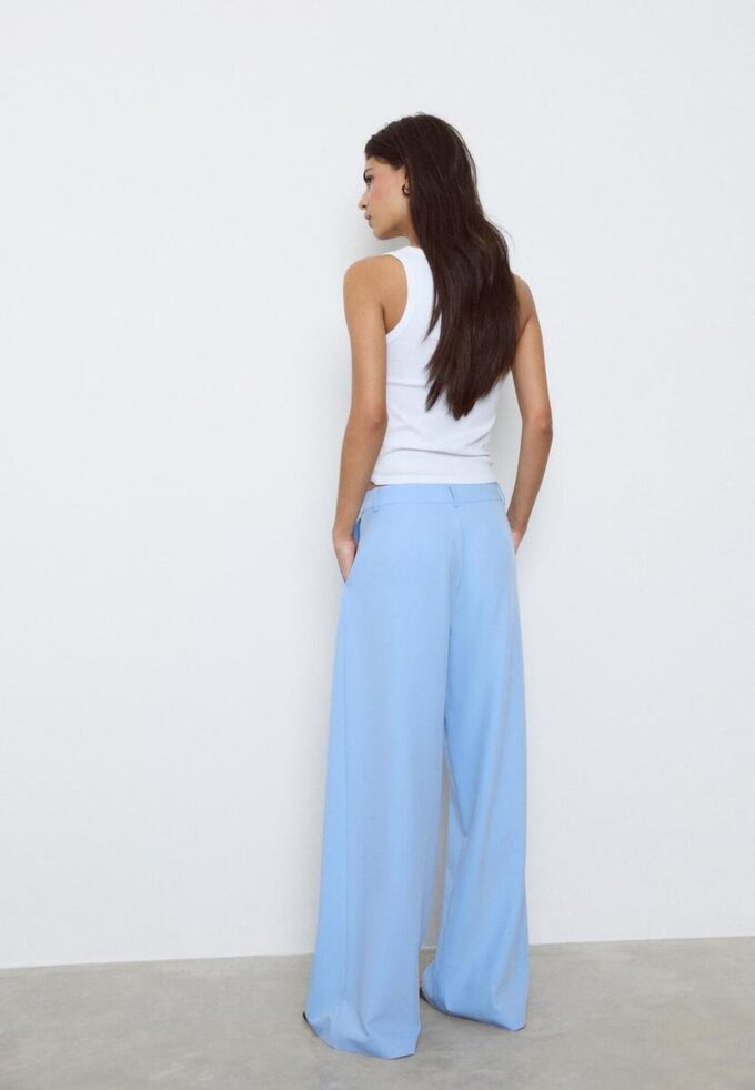 Lässige, gestreifte elegante Hose mit gekreuztem Bund
