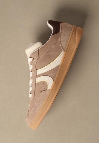 Lässige Ledersneaker