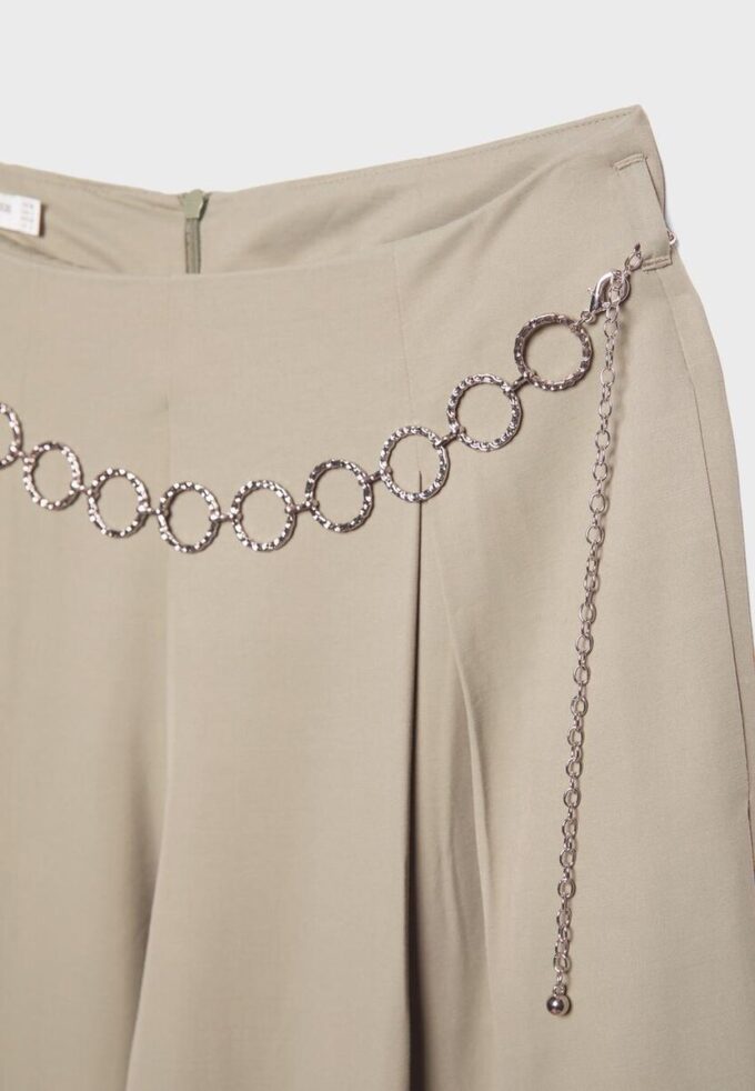 Lyocell-Hose mit Abnähern und Kette