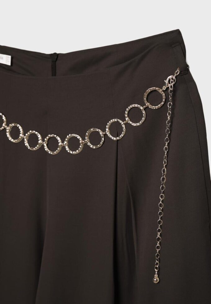 Lyocell-Hose mit Abnähern und Kette