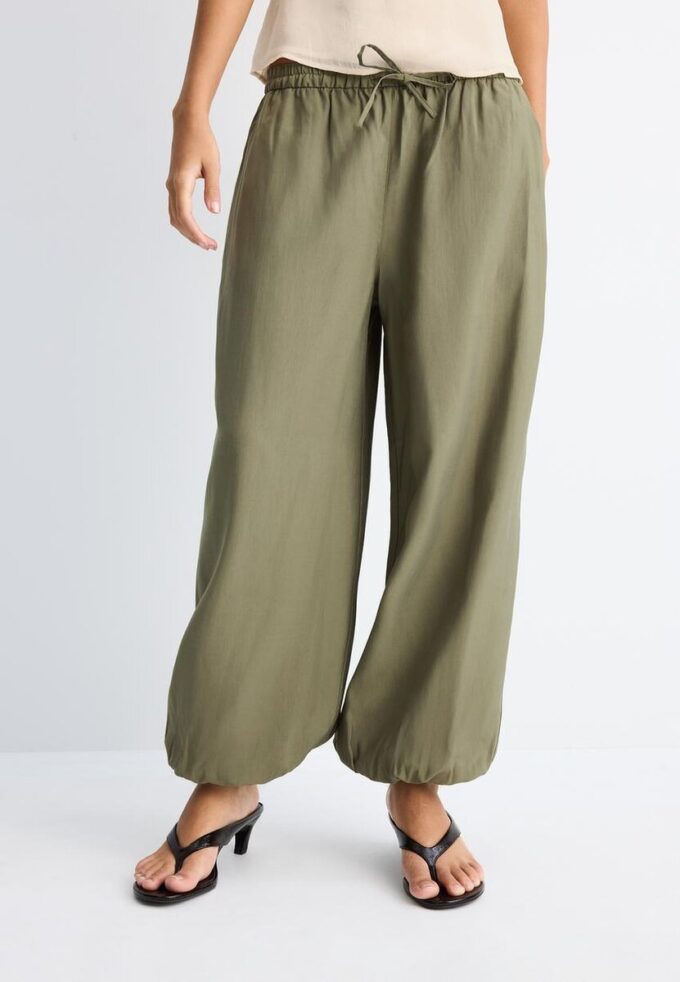Lyocell-Sarouel-Hose