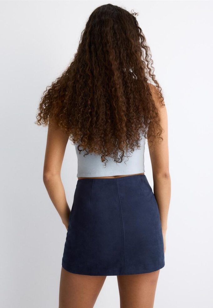 Mini-Skort aus Kunstwildleder Mini-Skort aus Kunstwildleder
