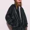 Oversize-Bikerjacke in Lederoptik Oversize-Bikerjacke in Lederoptik