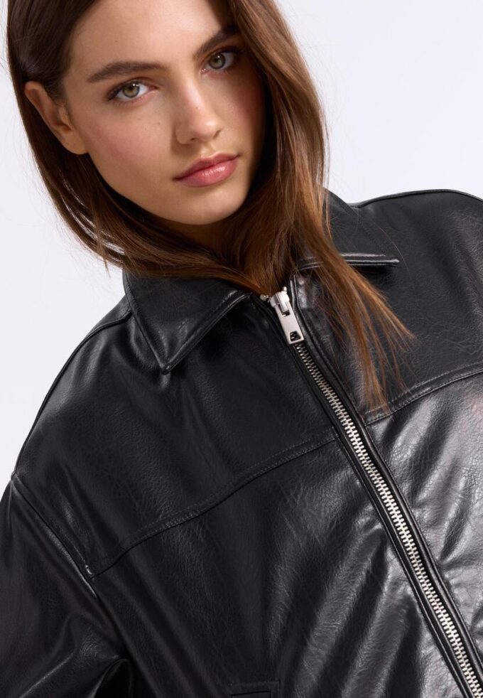 Oversize-Jacke in Lederoptik
