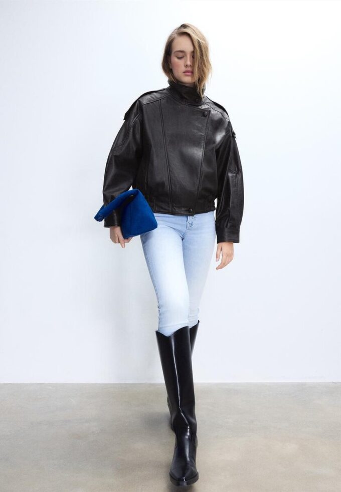Oversize-Jacke mit Klappe aus 100 % Leder Oversize-Jacke mit Klappe aus 100 % Leder
