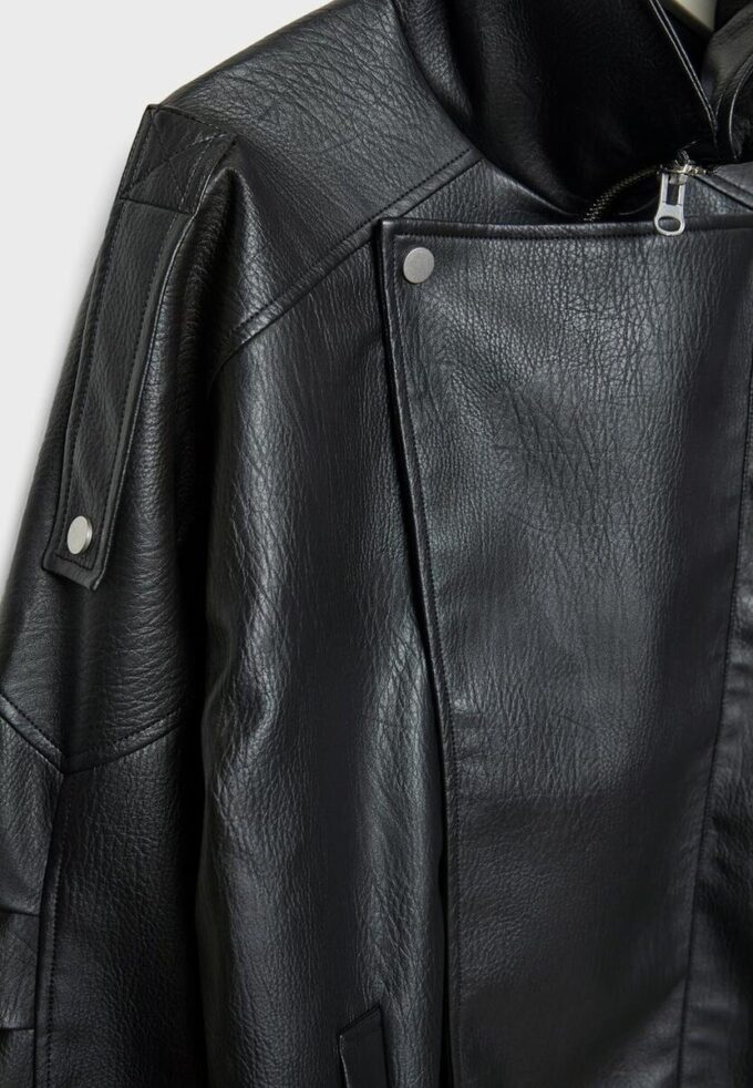 Oversize-Kunstlederjacke mit Revers