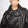 Oversize-Kunstlederjacke mit Revers