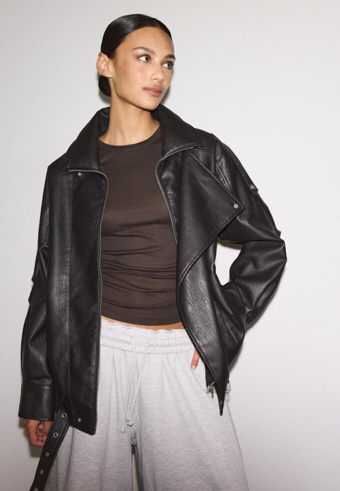 Oversize-Kunstlederjacke mit Revers