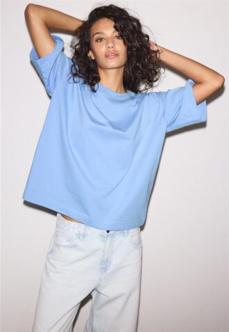 Oversize-T-Shirt mit kurzen Ärmeln
