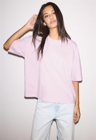 Oversize-T-Shirt mit kurzen Ärmeln