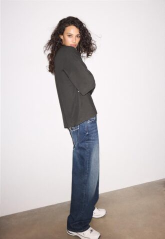 Oversize-T-Shirt mit kurzen Ärmeln